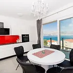 Apartment Julia *