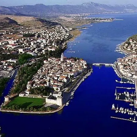 Apartman Julia Trogir