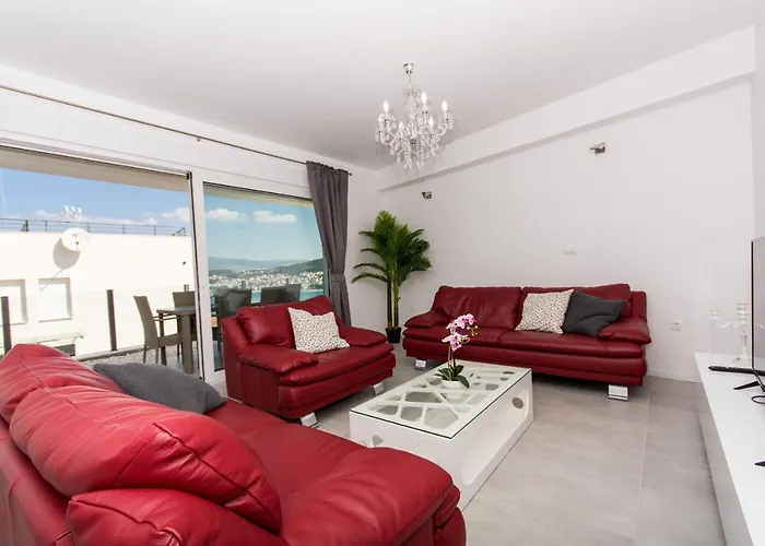 公寓 Julia 特罗吉尔